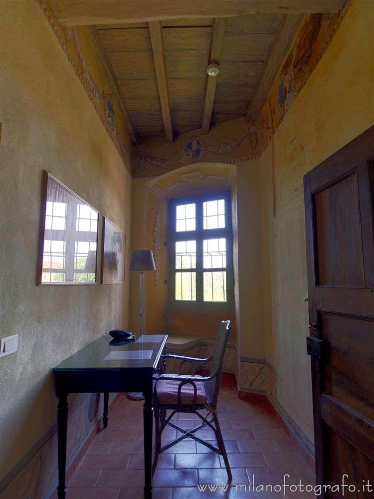 Sandigliano (Biella) - Studiolo nel Castello La Rocchetta